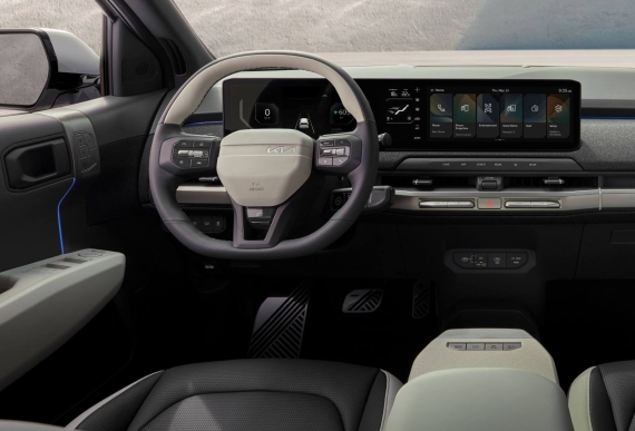 سيتي كارز – كيا تطلق في تونس سيارة الـدفع الرباعي الكهربائي EV3 المتوَّجة بلقب سيارة العام عالميًا