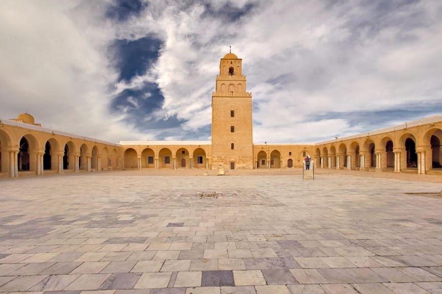 صلاة التراويح هل يجوز أداؤها في البيت ؟