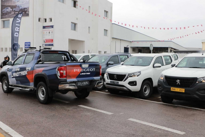 &quot; ستافيم &quot; تطلق سيارتها الجديدة &quot; Landtrek &quot; المركّبة في تونس